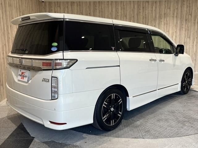 Nissan ELGRAND 2014-03 21524-4