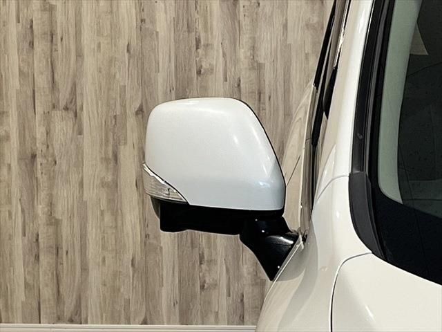 Nissan ELGRAND 2014-03 21524-13