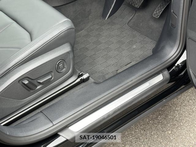 Audi Q3 2023-02 317892-4