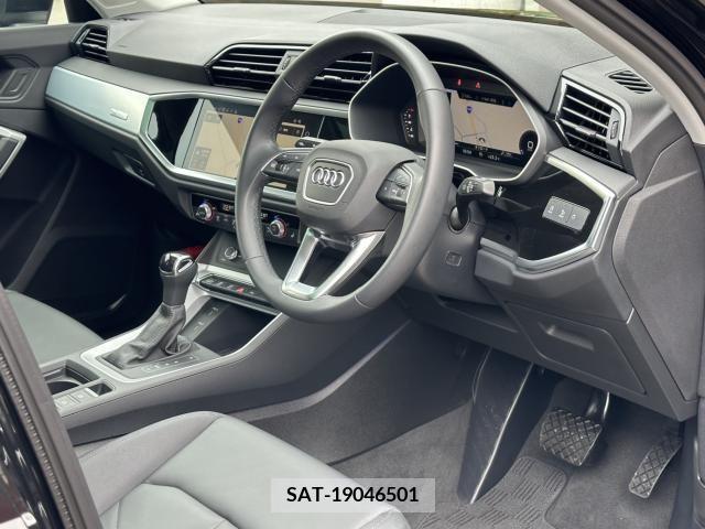 Audi Q3 2023-02 317892-1