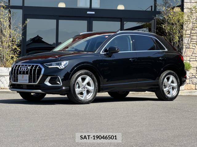 Audi Q3 2023-02 317892-0