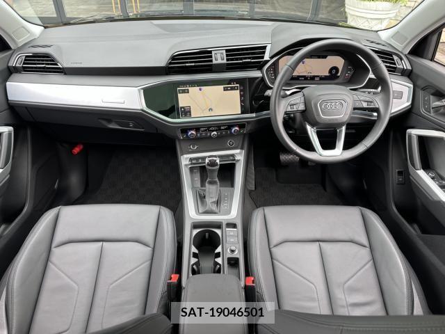 Audi Q3 2023-02 317892-12