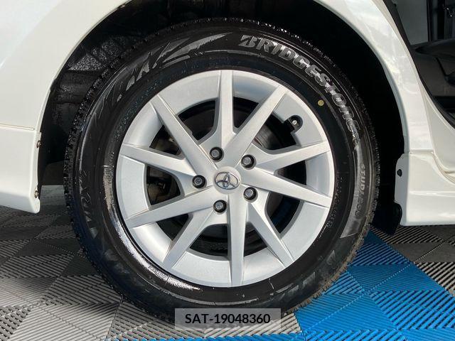 Toyota PRIUS ALPHA 2012-07 366777-22