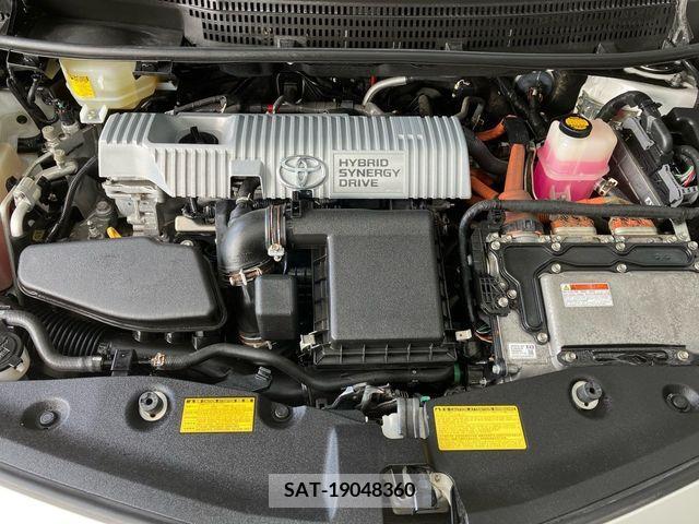 Toyota PRIUS ALPHA 2012-07 366777-27