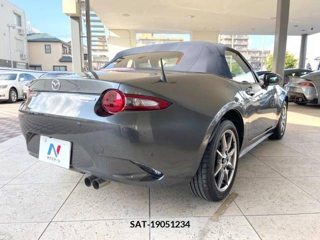 Mazda ROADSTER 2022-02 393675-17