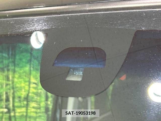 Honda N BOX CUSTOM 2014-05 306549-4