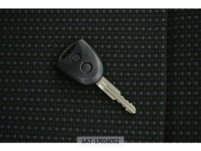 Daihatsu HIJET VAN 2018-07 221448-8