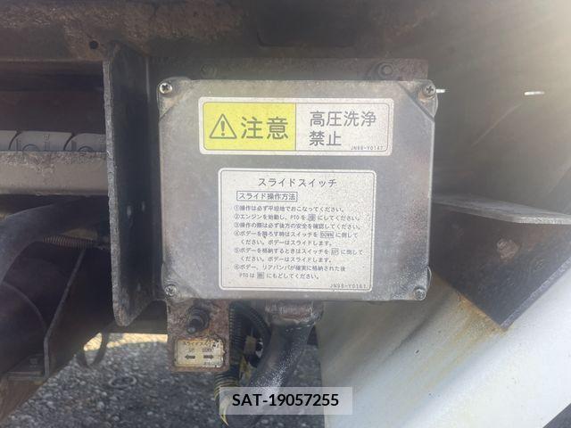 Hino DUTRO 2011-05 207895-11