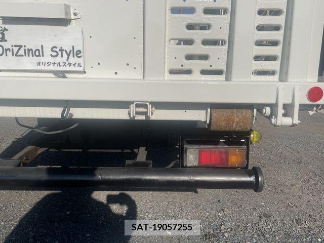 Hino DUTRO 2011-05 207895-15