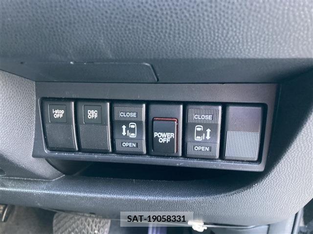 Mazda BIANTE 2013-01 301207-8