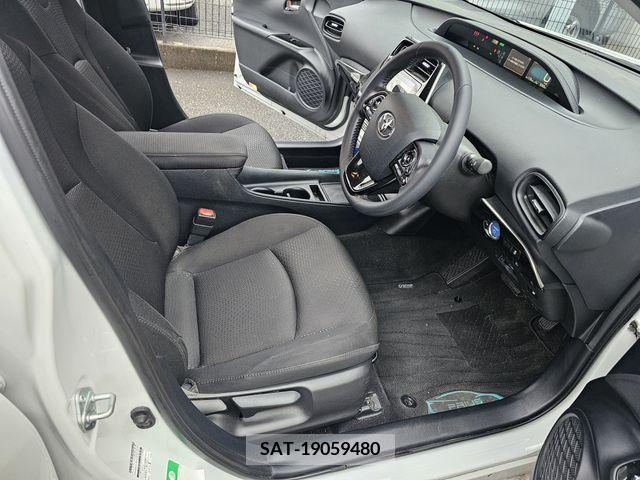 Toyota PRIUS 2021-08 325332-2