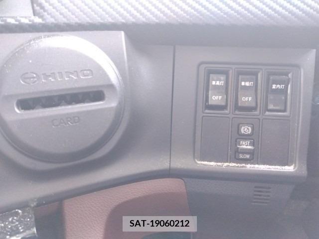 Hino PROFIA 2019-04 333592-8