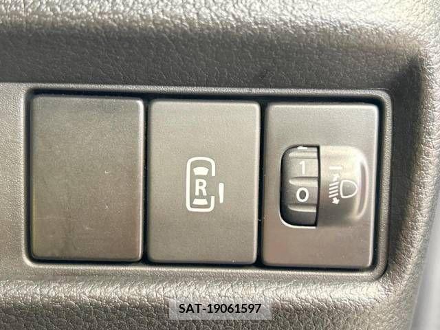 Suzuki SPACIA 2023-06 348470-5