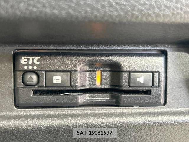 Suzuki SPACIA 2023-06 348470-7