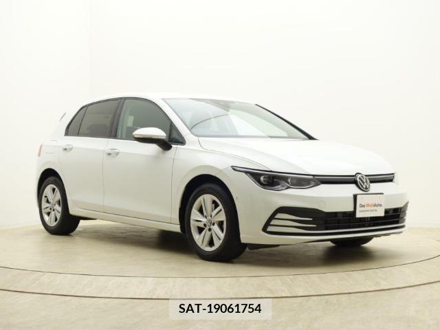 VolksWagen GOLF 2021-06 210632-4
