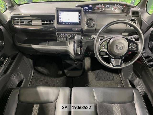 Honda N BOX CUSTOM 2021-07 215102-1