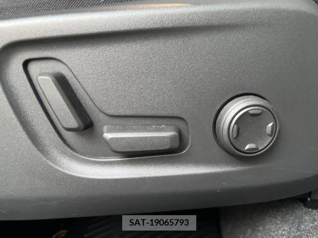 Volvo XC40 2021-07 288810-10