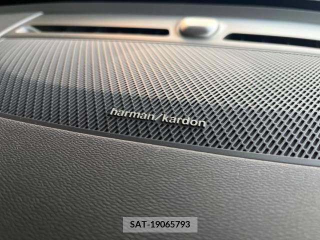 Volvo XC40 2021-07 288810-4
