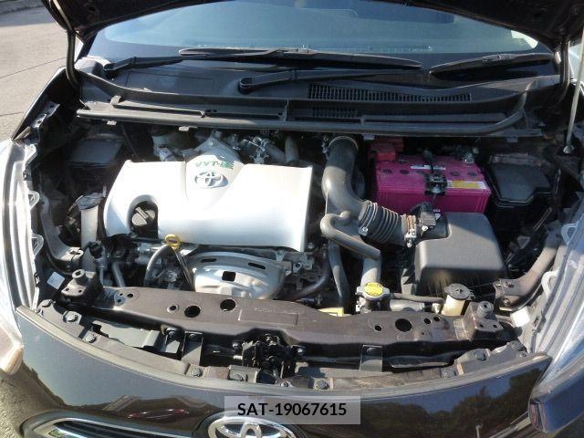 Toyota SIENTA 2015-08 329636-28