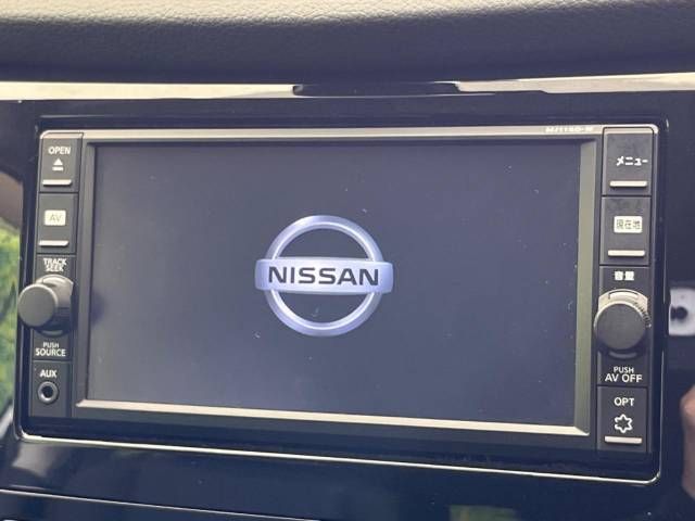 Nissan X-TRAIL 2016-11 19239-2