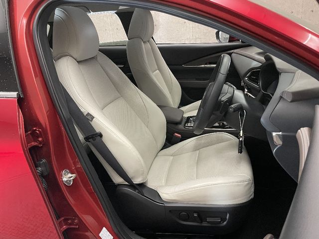 Mazda CX-30 2021-01 181221-11