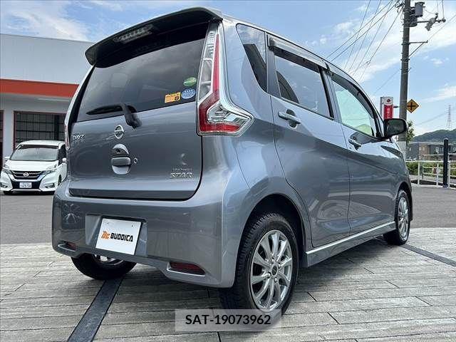 Nissan DAYZ 2016-09 353525-14