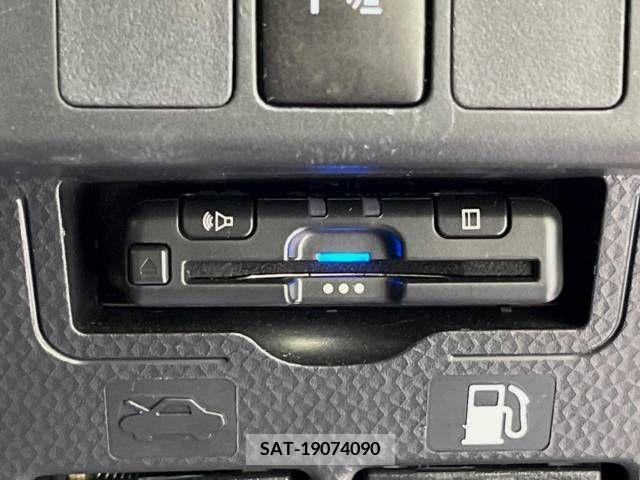 Toyota TANK 2020-04 378649-6