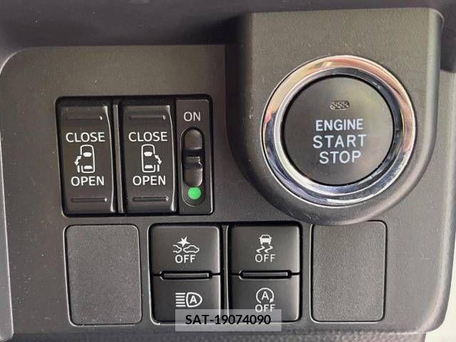 Toyota TANK 2020-04 378649-5