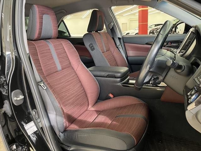 Toyota CROWN SEDAN 2015-11 182958-19