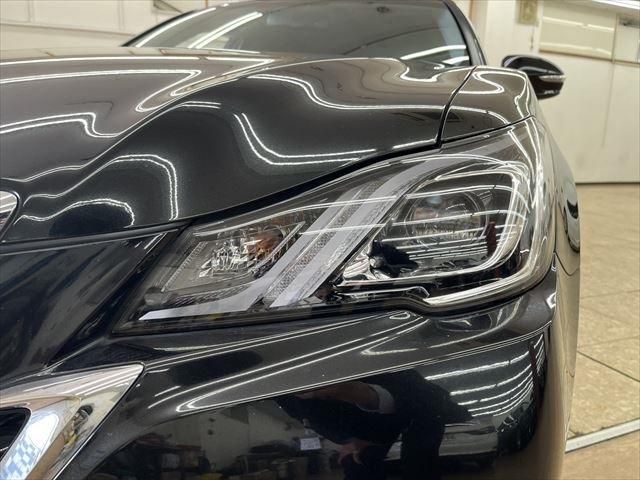 Toyota CROWN SEDAN 2015-11 182958-8