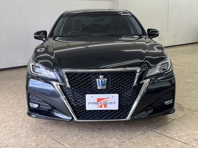 Toyota CROWN SEDAN 2015-11 182958-1