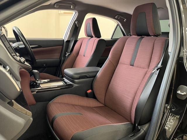 Toyota CROWN SEDAN 2015-11 182958-21