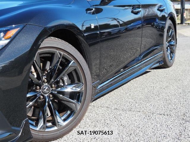 Lexus LS 2021-04 205911-7