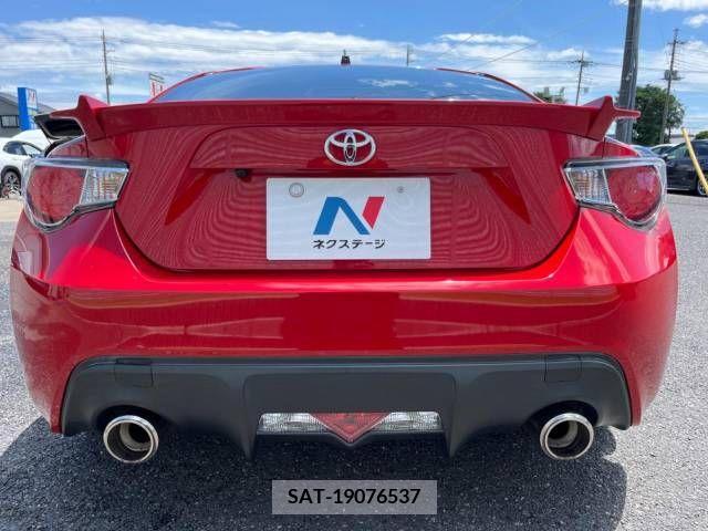 Toyota 86 2013-07 258654-15