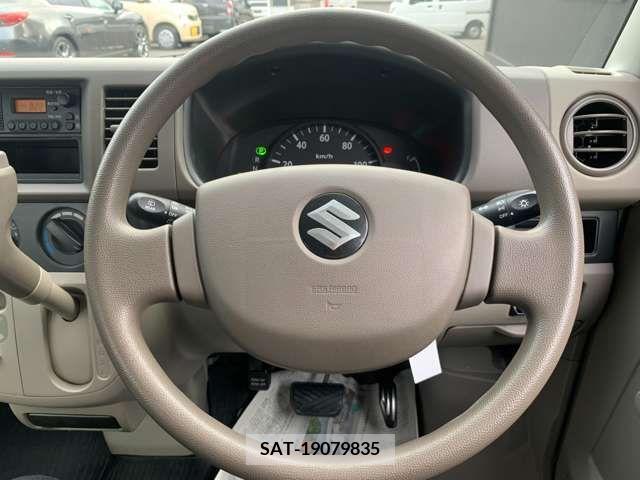 Suzuki EVERY 2012-11 207961-16