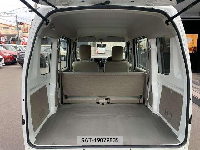 Suzuki EVERY 2012-11 207961-7