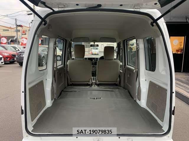 Suzuki EVERY 2012-11 207961-8