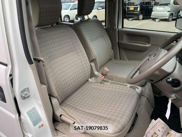 Suzuki EVERY 2012-11 207961-1