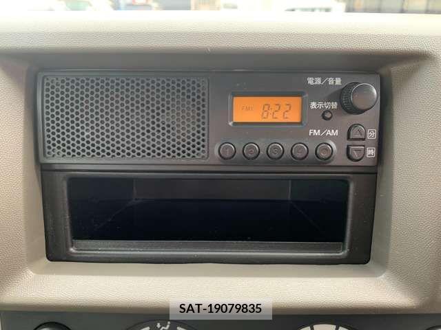 Suzuki EVERY 2012-11 207961-18