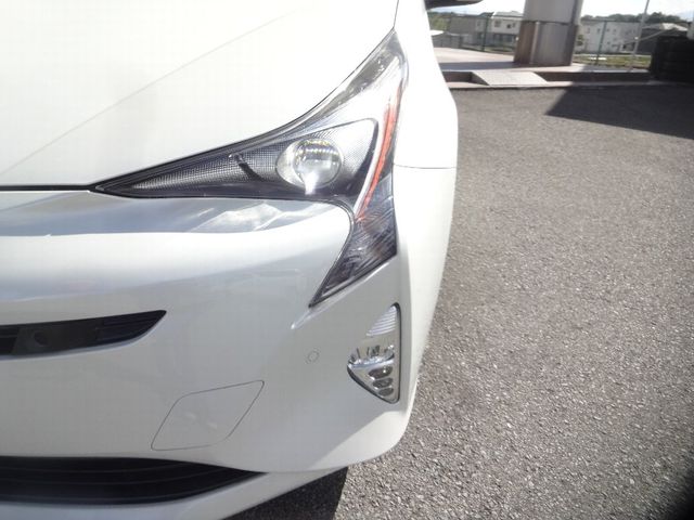 Toyota PRIUS 2016-10 13961-27