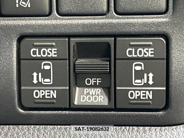 Toyota ESQUIRE 2019-09 268558-4