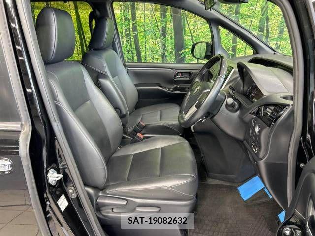 Toyota ESQUIRE 2019-09 268558-8