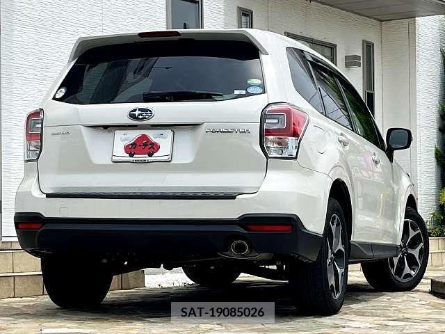 Subaru FORESTER 2017-11 270275-2