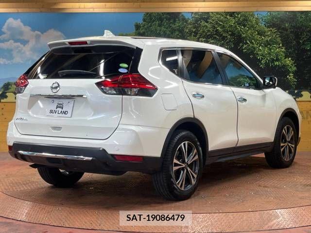 Nissan X-TRAIL 2019-03 221558-17