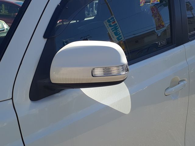 Toyota BB 2011-09 186693-8