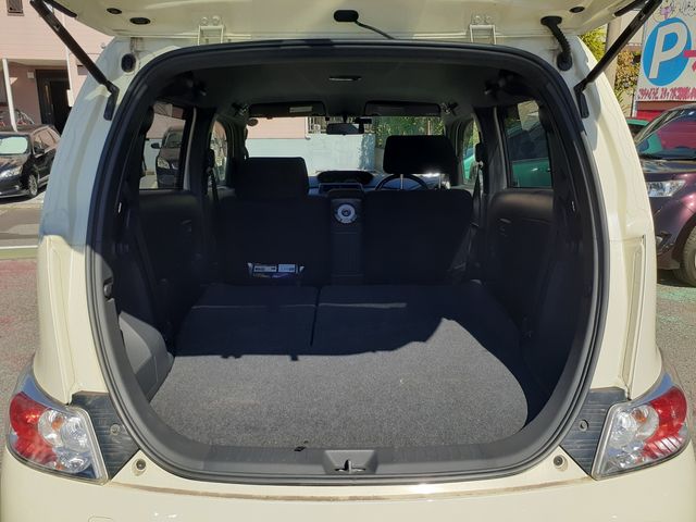 Toyota BB 2011-09 186693-19