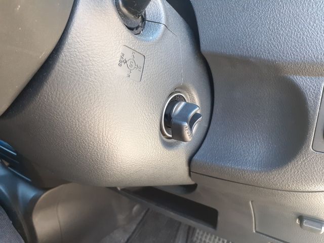 Toyota BB 2011-09 186693-23
