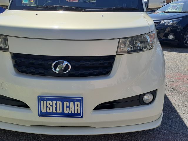 Toyota BB 2011-09 186693-5
