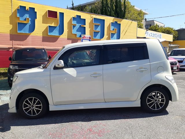 Toyota BB 2011-09 186693-9