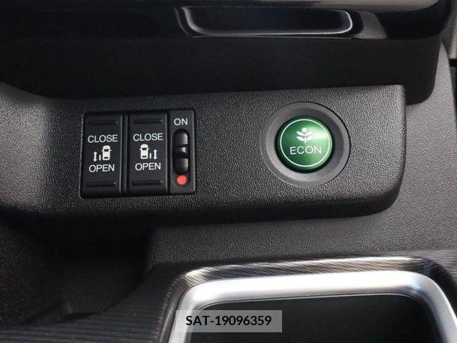 Honda e 2019-04 331944-10